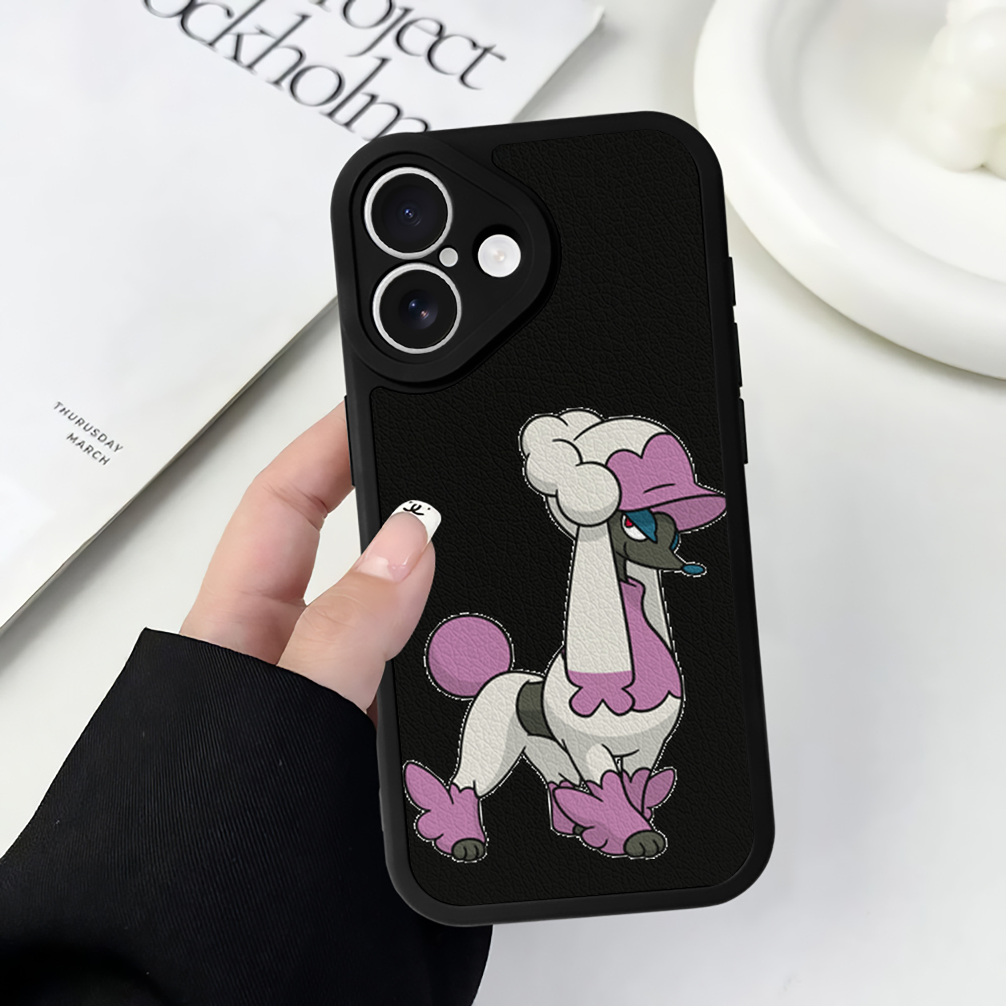 （画像用） ポケットモンスター Pokémon 【iPhone 16シリーズ対応】シリコンスマホケース（レザー調） 材質：シリコン